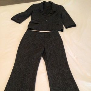 Pant suit